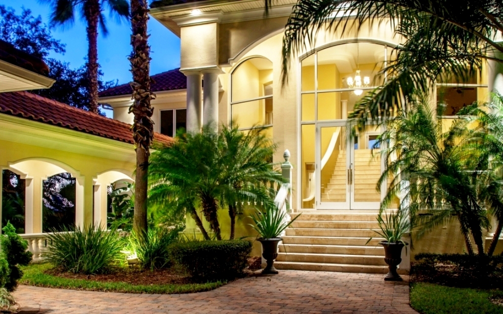 Nestled in beautiful Ponce Inlet Florida on the Intraco